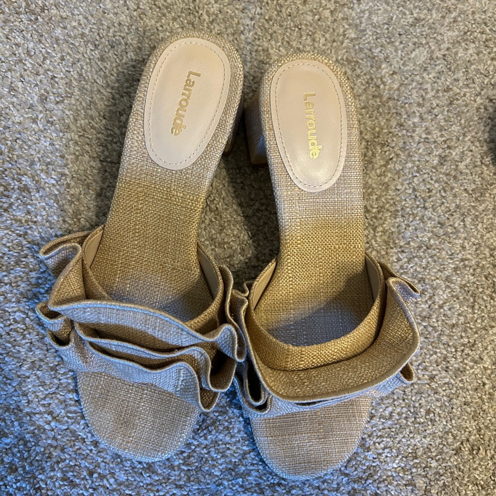 Larroude Tan Women's ruffle Mules